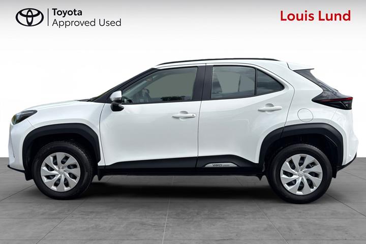 Hvid Toyota Yaris Cross fra 2024