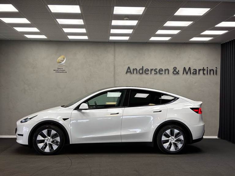 Tesla Model Y EL Long Range AWD 514HK 5d Aut.