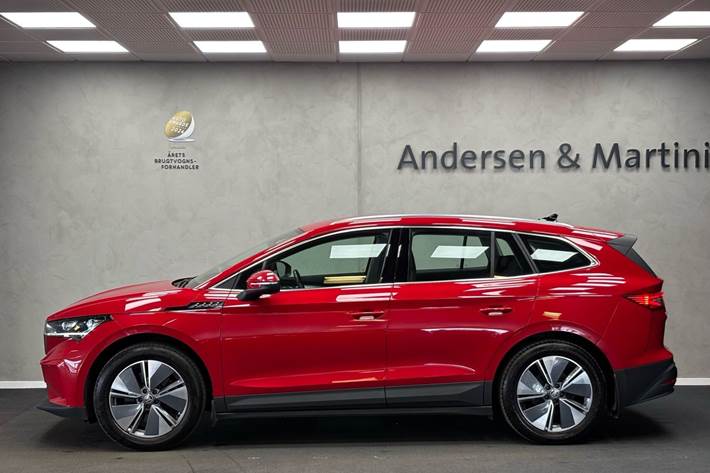 Rød Skoda Enyaq fra 2021