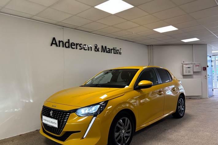 Gul Peugeot 208 fra 2021