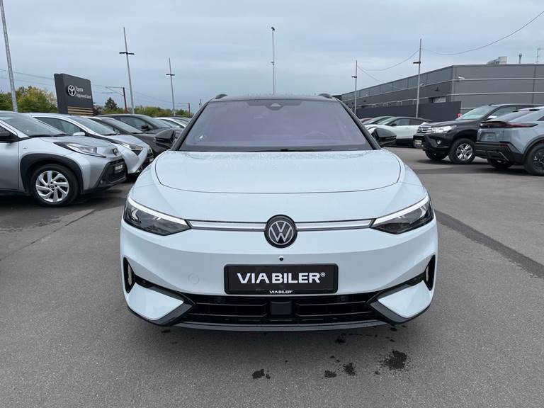 VW ID.7 Tourer EL Style S 286HK Stc Aut.