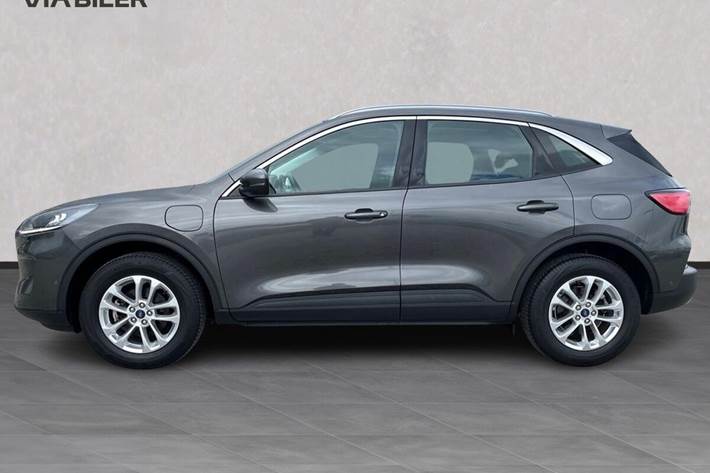 Grå Ford Kuga fra 2022