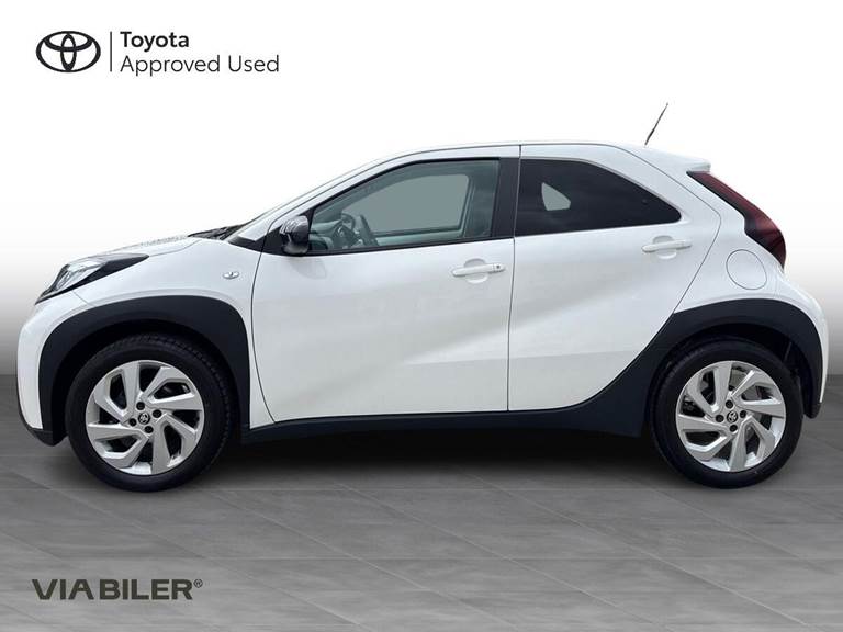 Toyota Aygo X 1,0 VVT-I Active 72HK 5d
