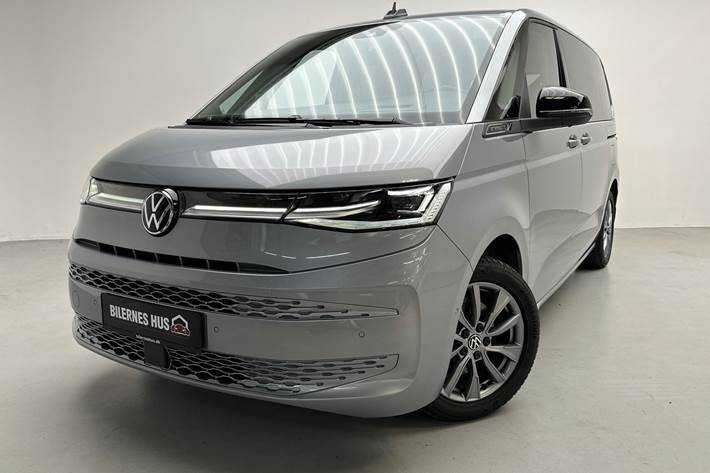 Blå VW Multivan fra 2021