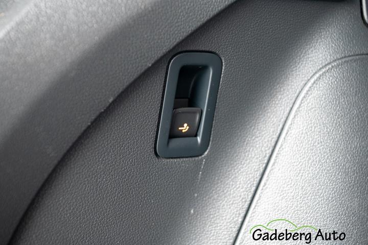 Hvid VW Tiguan fra 2022