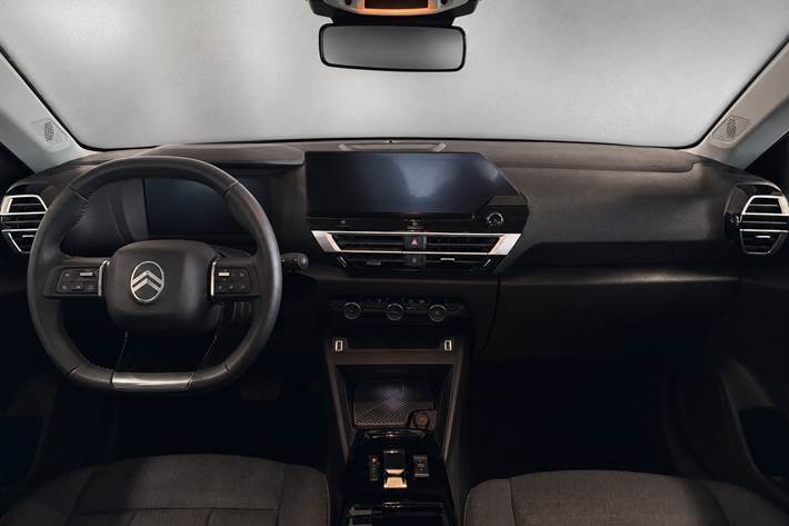 Grå Citroën ë-C4 X fra 2025