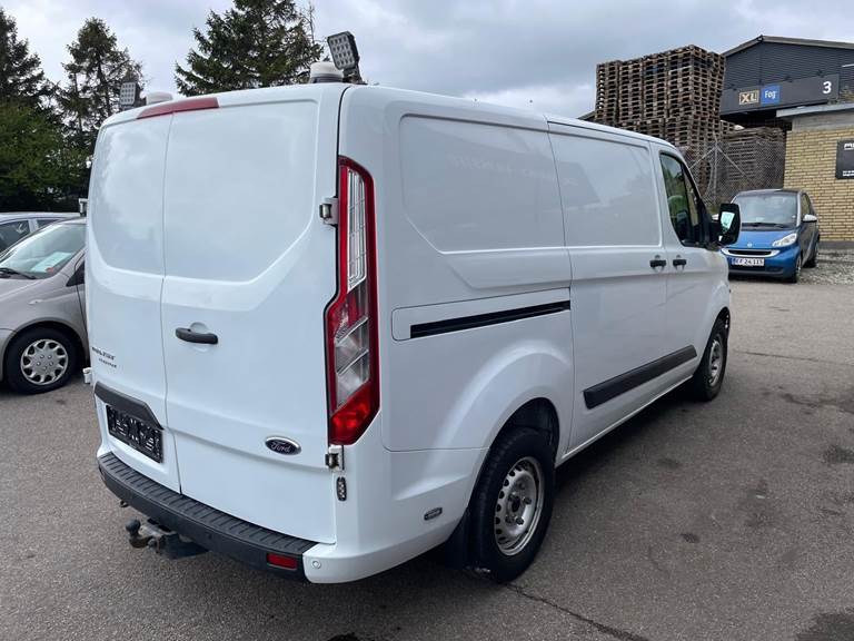 Ford Transit Custom 300 L1 2,0 TDCi 130 Active
