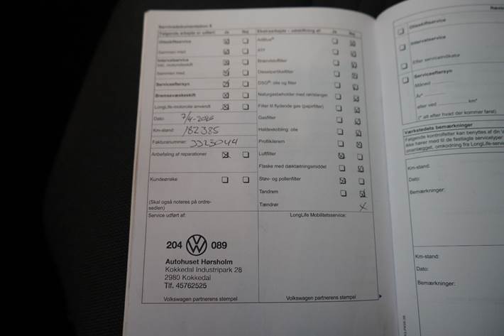 Brun VW Polo fra 2012