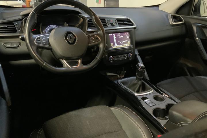 Orange Renault Kadjar fra 2016