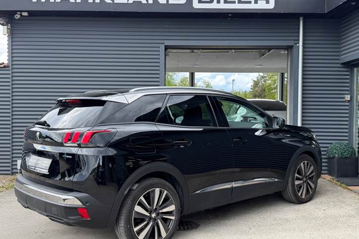 Sort Peugeot 3008 fra 2020