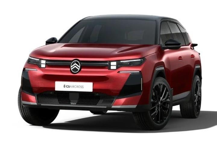 Rød Citroën ë-C5 Aircross fra 2026 set udefra