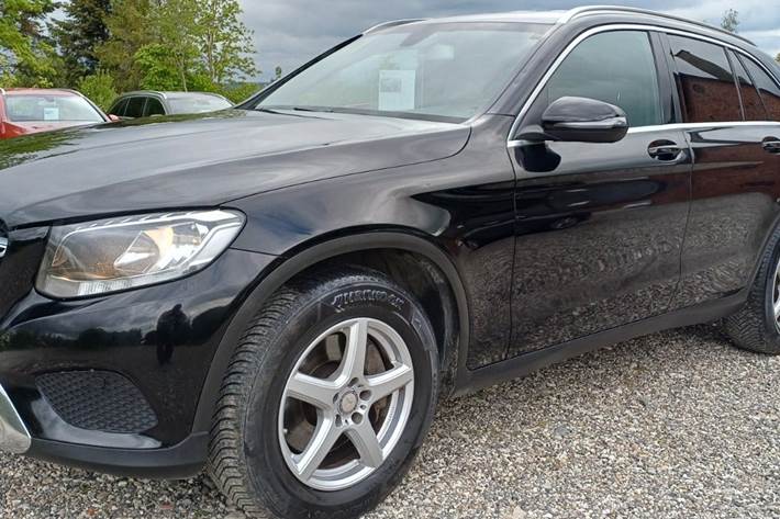 undefined Mercedes GLC220 d fra 2016 set udefra