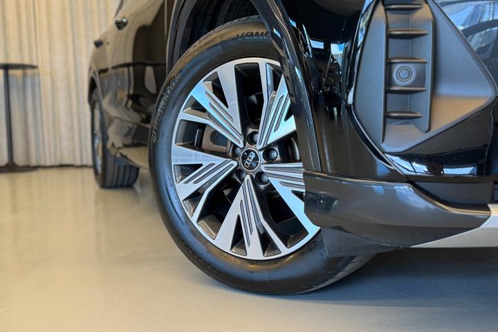 Sort Audi Q4 e-tron fra 2023