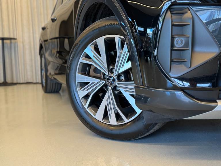 Audi Q4 e-tron 40 Advanced