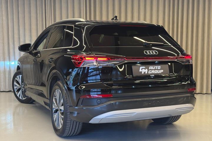 Sort Audi Q4 e-tron fra 2023