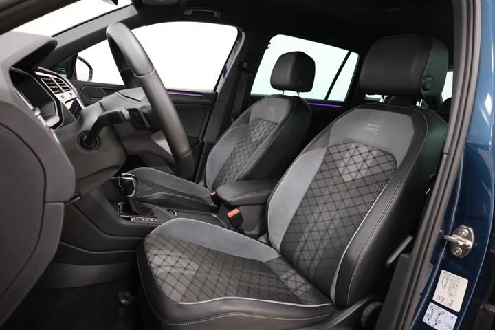 Blå VW Tiguan fra 2021