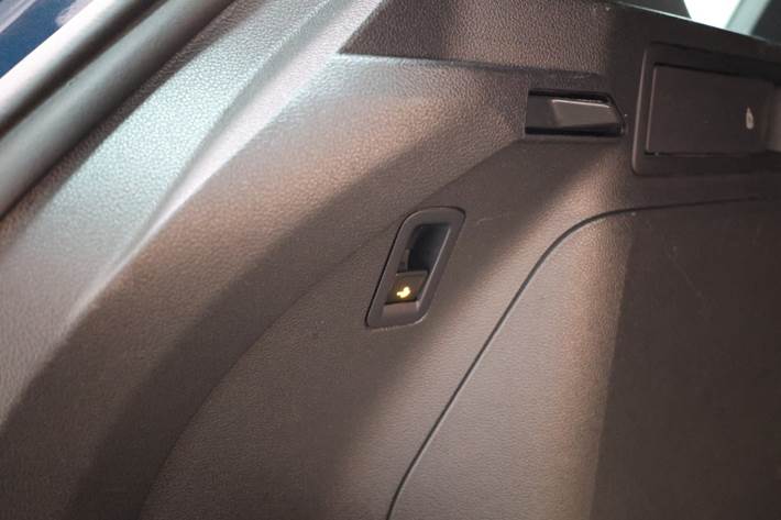 Blå VW Tiguan fra 2021