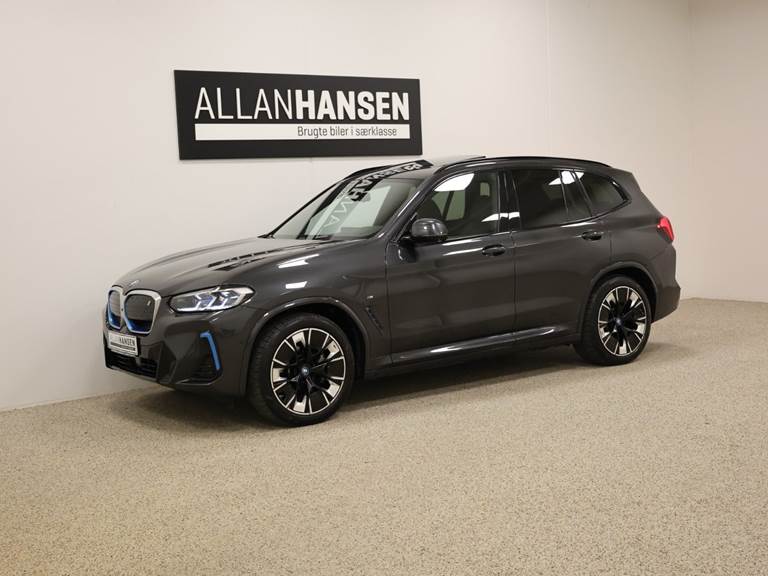 BMW iX3 Charged Plus M-Sport