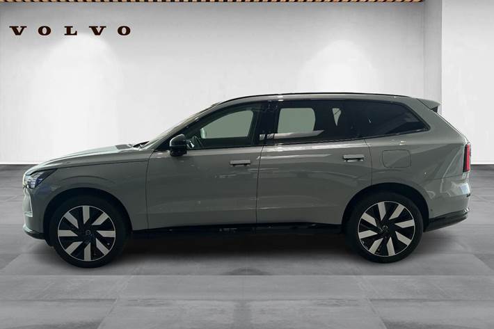 Grå Volvo EX90 fra 2025