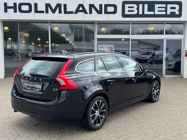 Volvo V60 2,0 D3 136 Momentum aut.