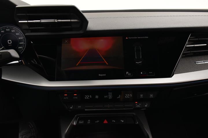 Hvid Audi A3 fra 2021