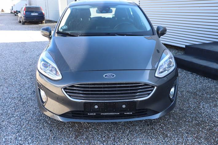 Grå Ford Fiesta fra 2021