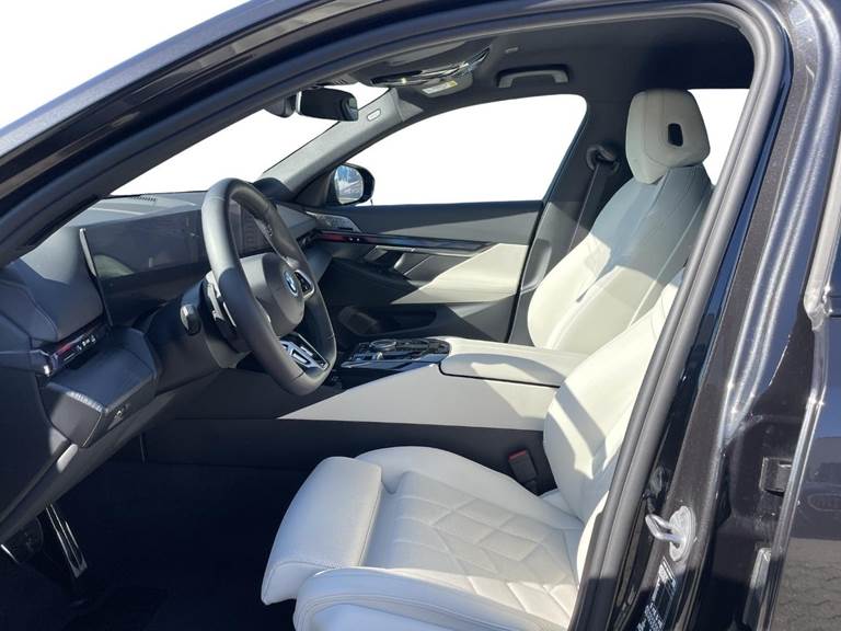 BMW i5 eDrive40 Touring M-Sport Pro