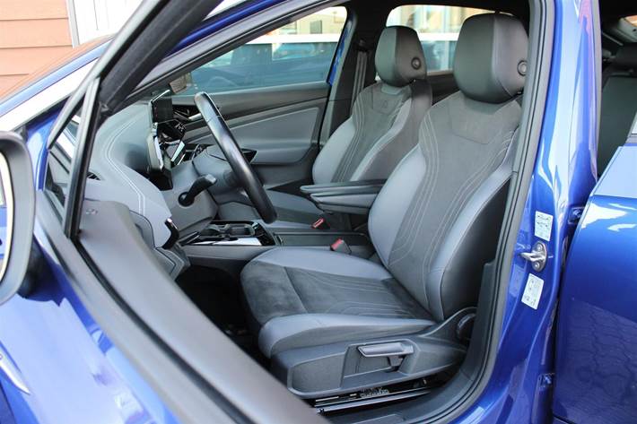 Blå VW ID.5 fra 2023