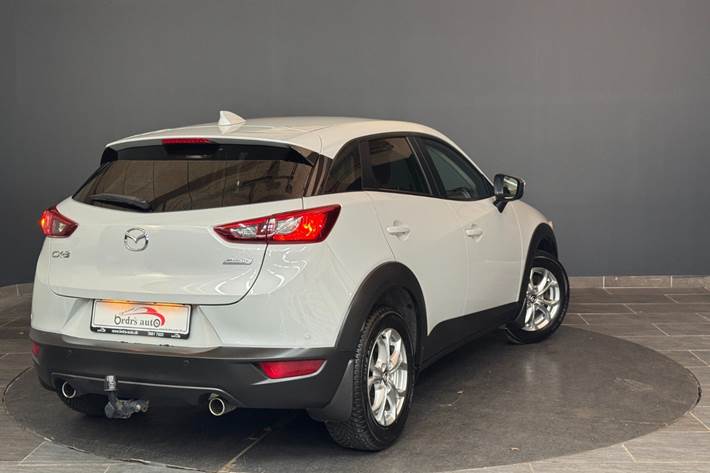 Grå Mazda CX-3 fra 2016
