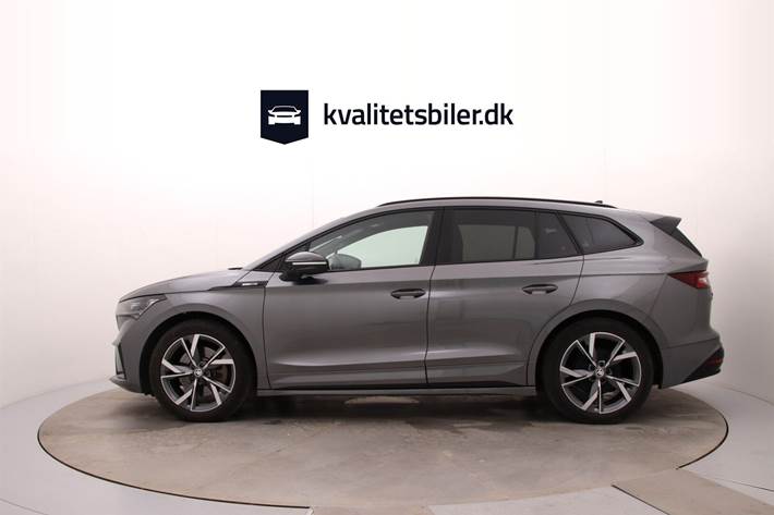 Grå Skoda Enyaq fra 2024
