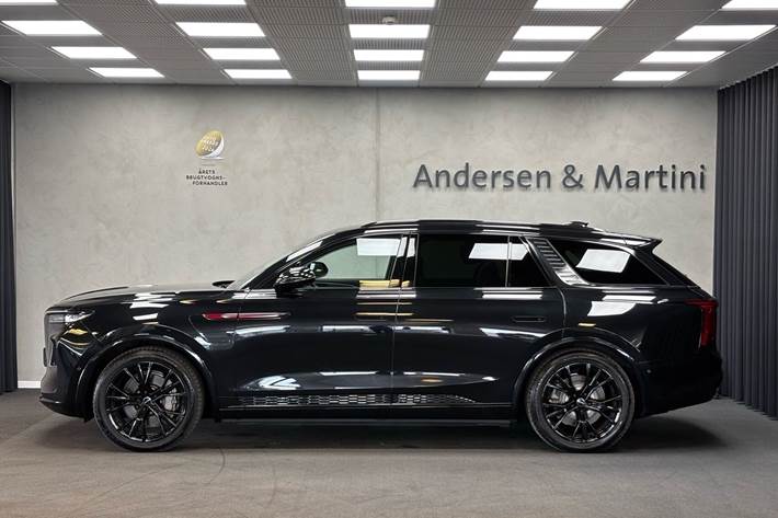 Sort Hongqi E-HS9 fra 2024