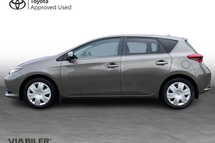 Bronze Toyota Auris fra 2018