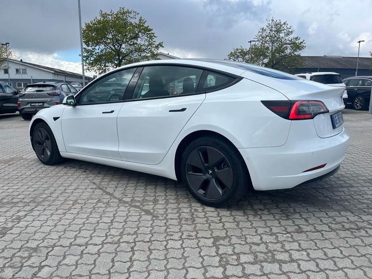 Tesla Model 3 EL Standard Range 283HK Aut.