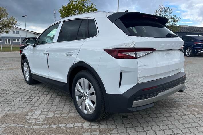 Hvid Skoda Elroq fra 2026