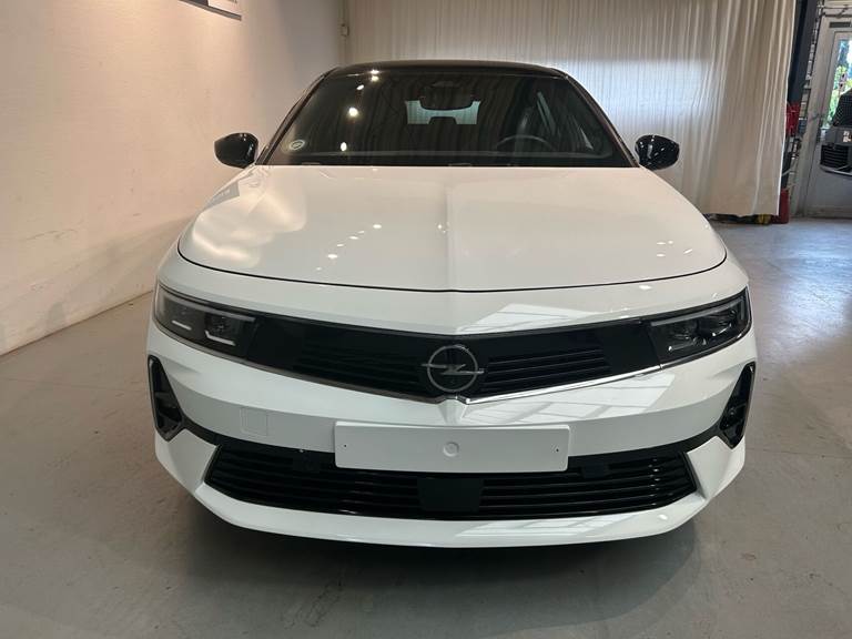 Opel Astra 1,6 Plugin-hybrid Ultimate 180HK 5d 8g Aut.