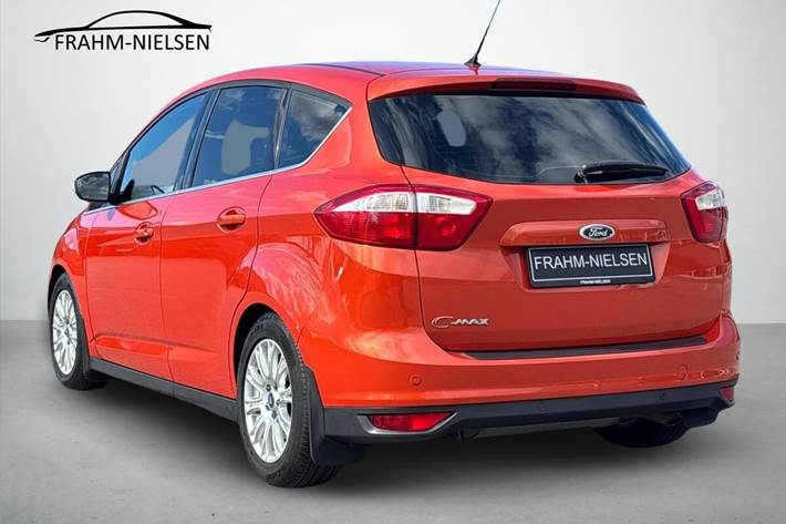 Rød Ford C-MAX fra 2012