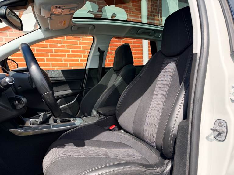 Peugeot 308 1,5 SW BlueHDi Allure+ 130HK Stc 6g