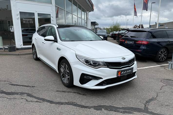 Hvid Kia Optima fra 2020