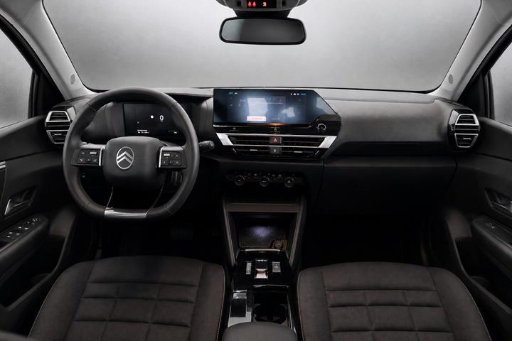 Blå Citroën ë-C4 X fra 2025