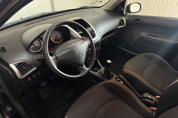undefined Peugeot 206+ fra 2011