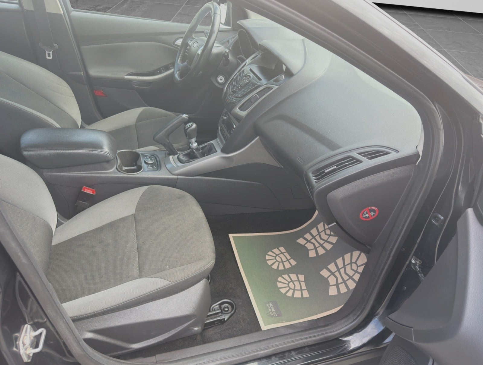 Sort Ford Focus fra 2014