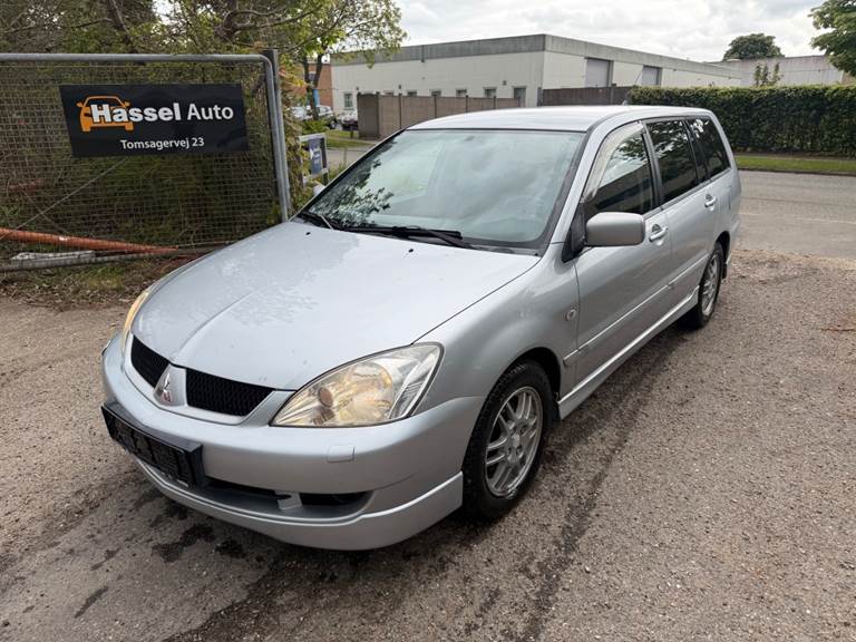 Mitsubishi Lancer 1,6 Comfort stc.