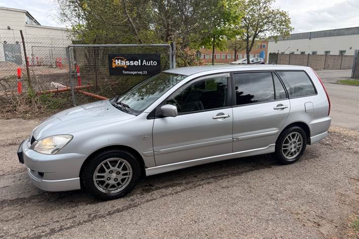 Grøn Mitsubishi Lancer fra 2008