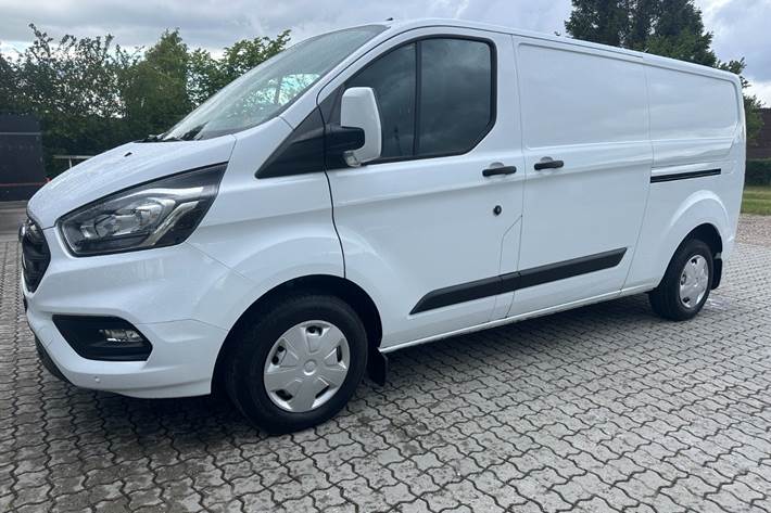 undefined Ford Transit Custom 300 L2 fra 2022 set udefra