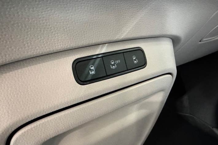 Grøn VW ID.Buzz fra 2023