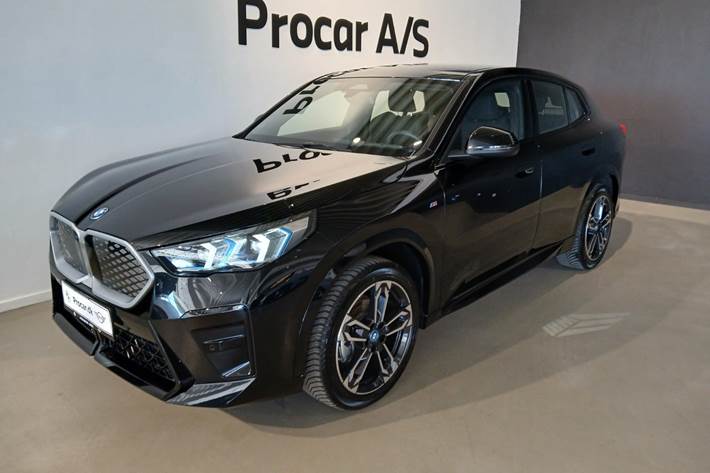 Sort BMW iX2 fra 2025