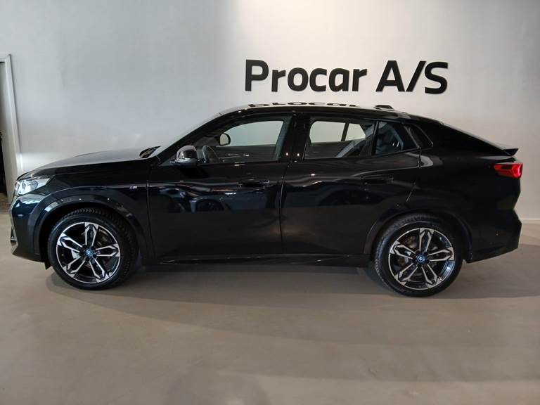 BMW iX2 eDrive20 M-Sport