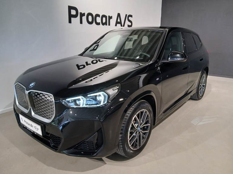 BMW iX1 eDrive20 M-Sport