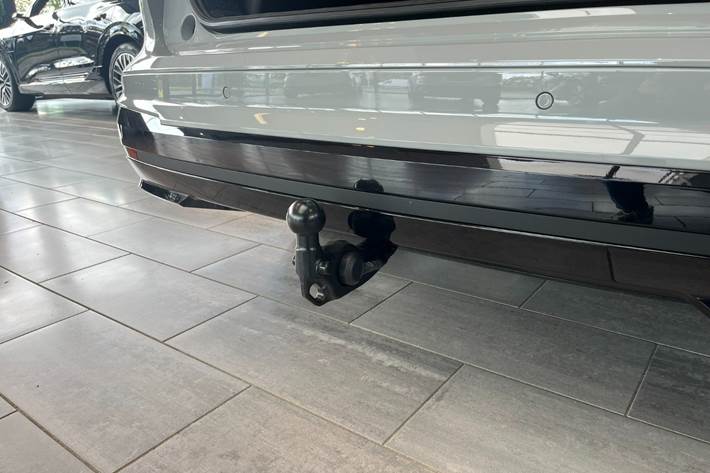 Grå Skoda Enyaq fra 2026