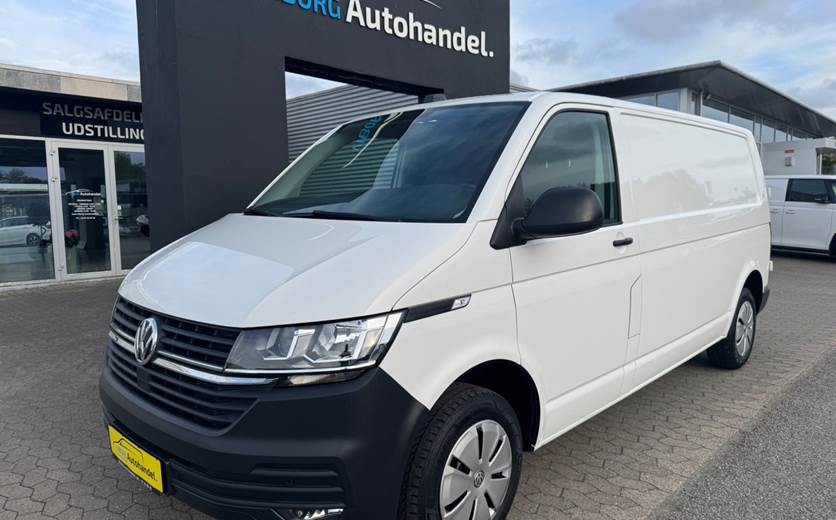 VW Transporter 2,0 TDi 150 Kassevogn lang
